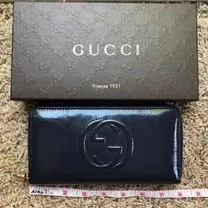 Authentic Navy Blue GUCCI Wallet 8x4 inches